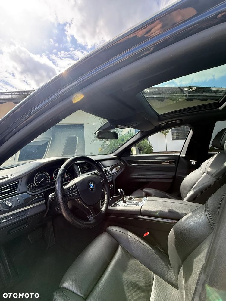 BMW Seria 7 730d xDrive - 12
