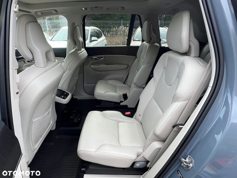 Volvo XC 90 T6 AWD Geartronic Momentum Pro - 18