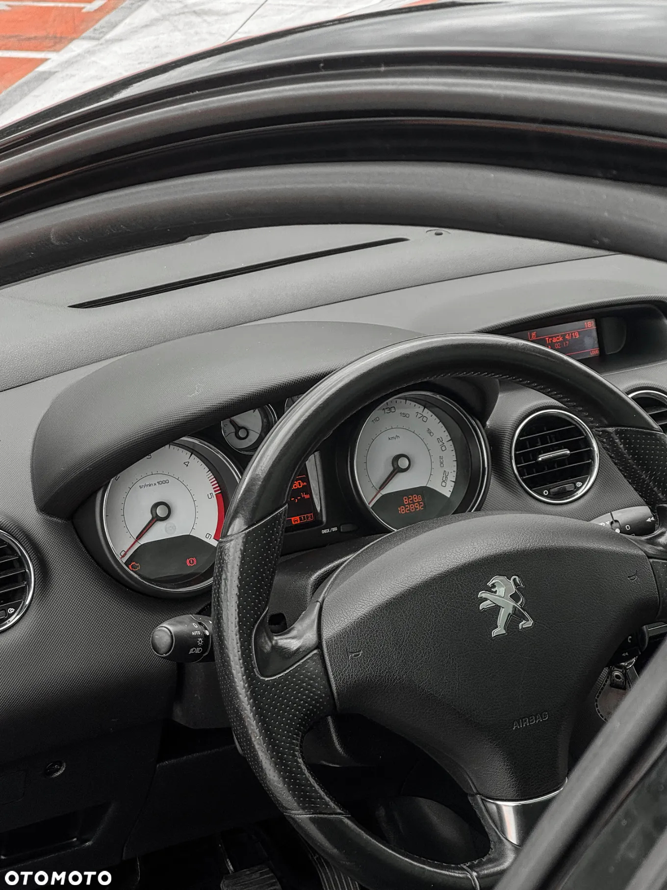 Peugeot 308 2.0 HDi Active - 8