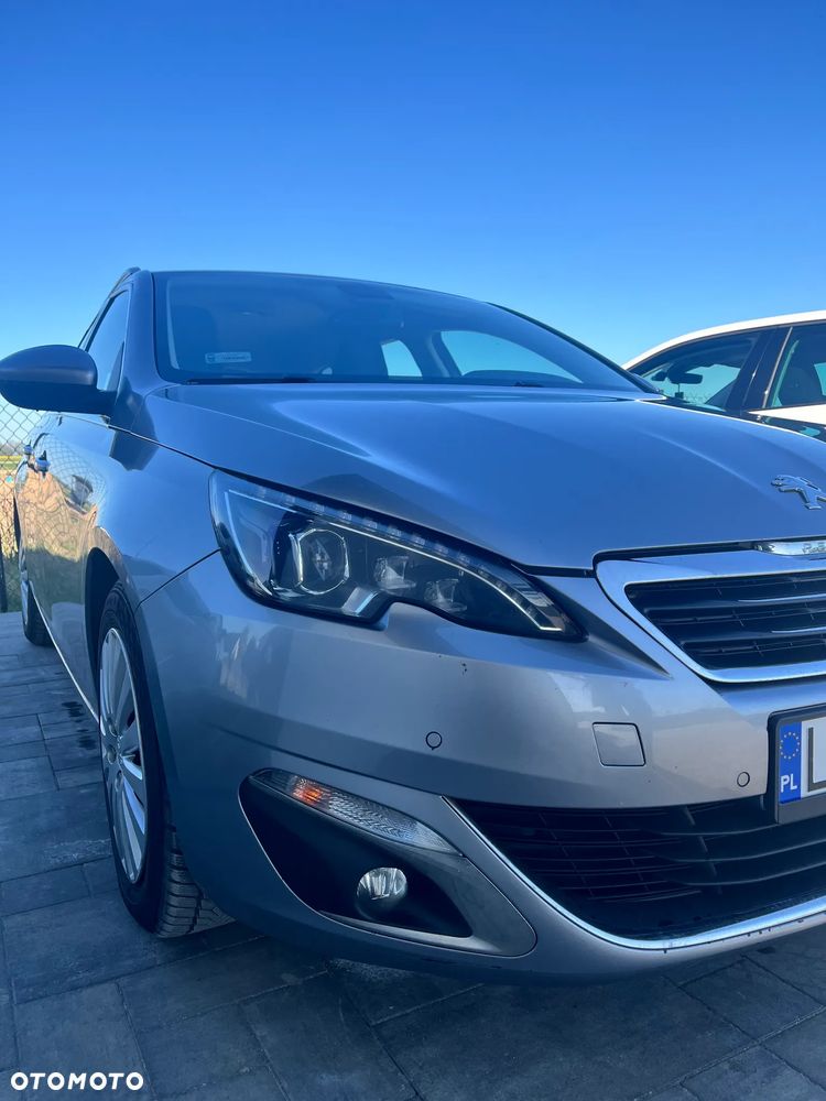 Peugeot 308 BlueHDi 150 Automatik Stop & Start Allure - 15