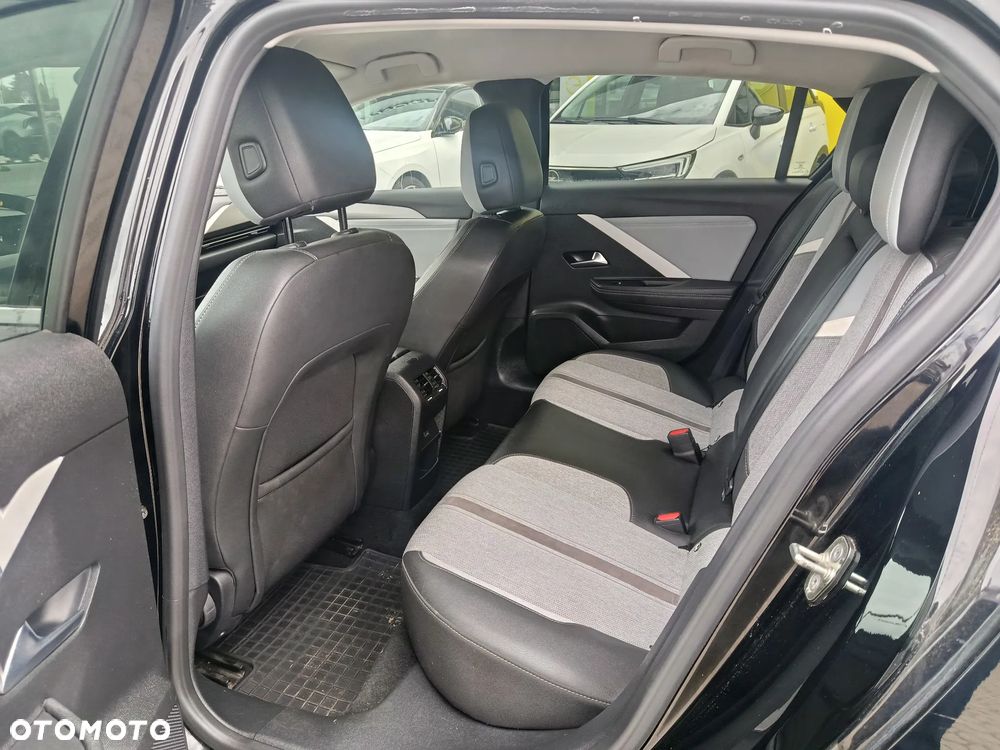Opel Astra 1.5 CDTI Elegance S&S - 11