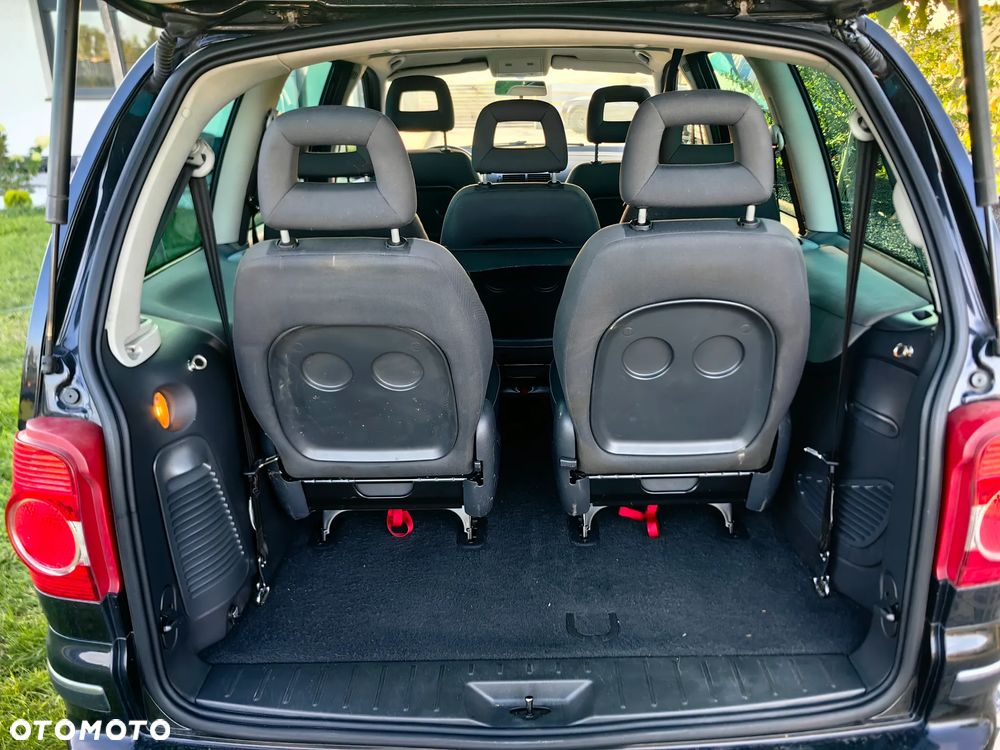 Volkswagen Sharan 2.0 Freestyle - 14