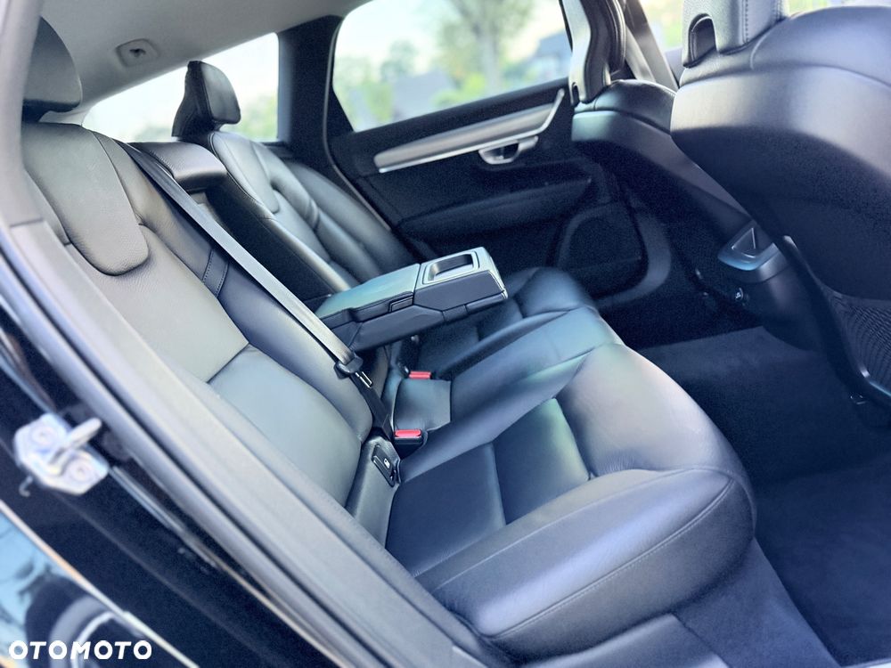 Volvo V90 D4 Geartronic Momentum - 20