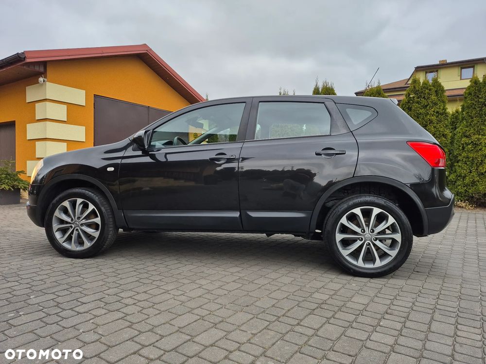 Nissan Qashqai 1.6 visia - 14