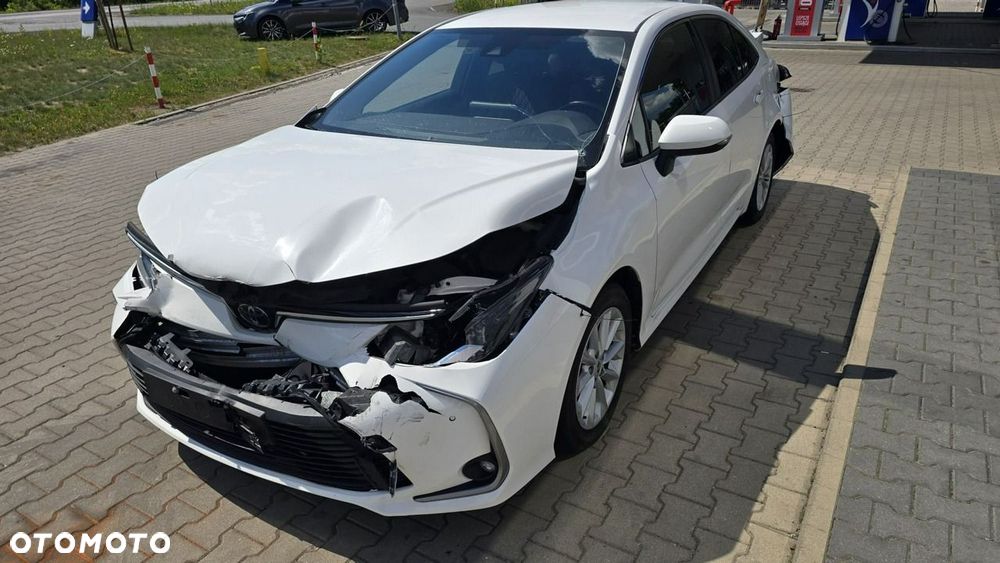 Toyota Corolla - 4