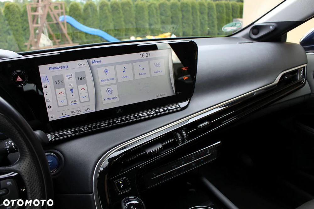 Toyota Mirai Standard - 18