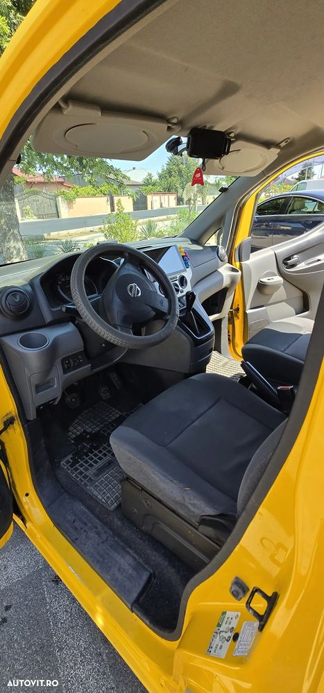Nissan NV200 - 12