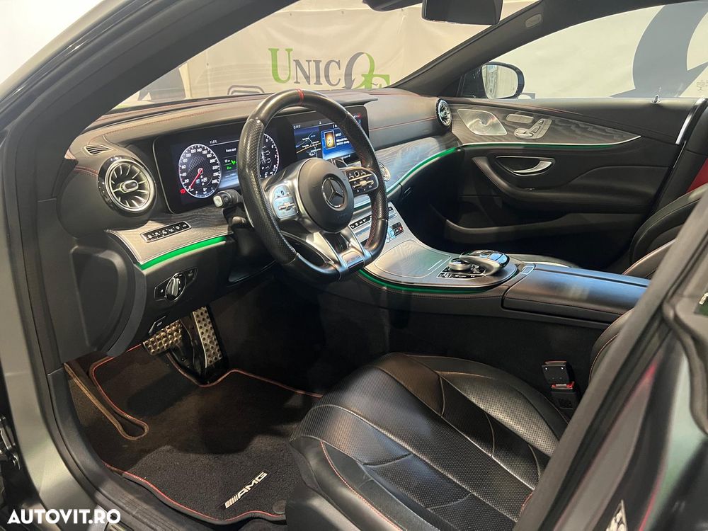 Mercedes-Benz CLS - 10