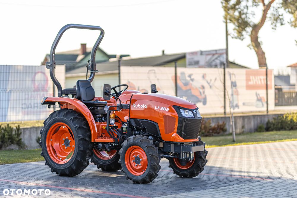 Kubota L1-382 - 7