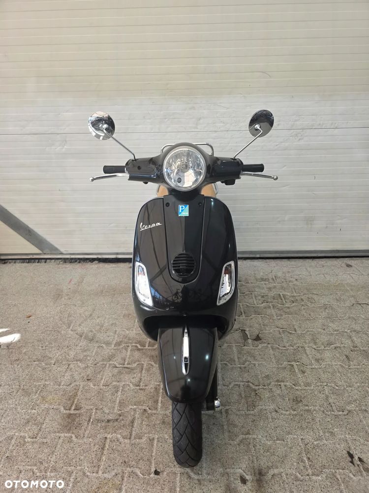 Piaggio Vespa - 5