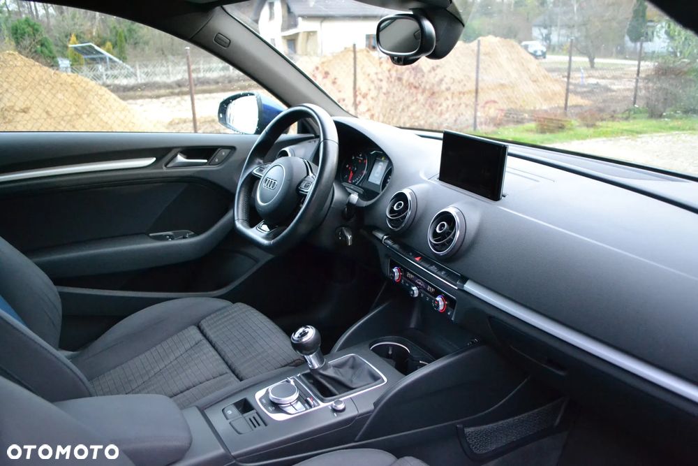 Audi A3 3-drzwiowe 2.0 TDI Ambition - 19