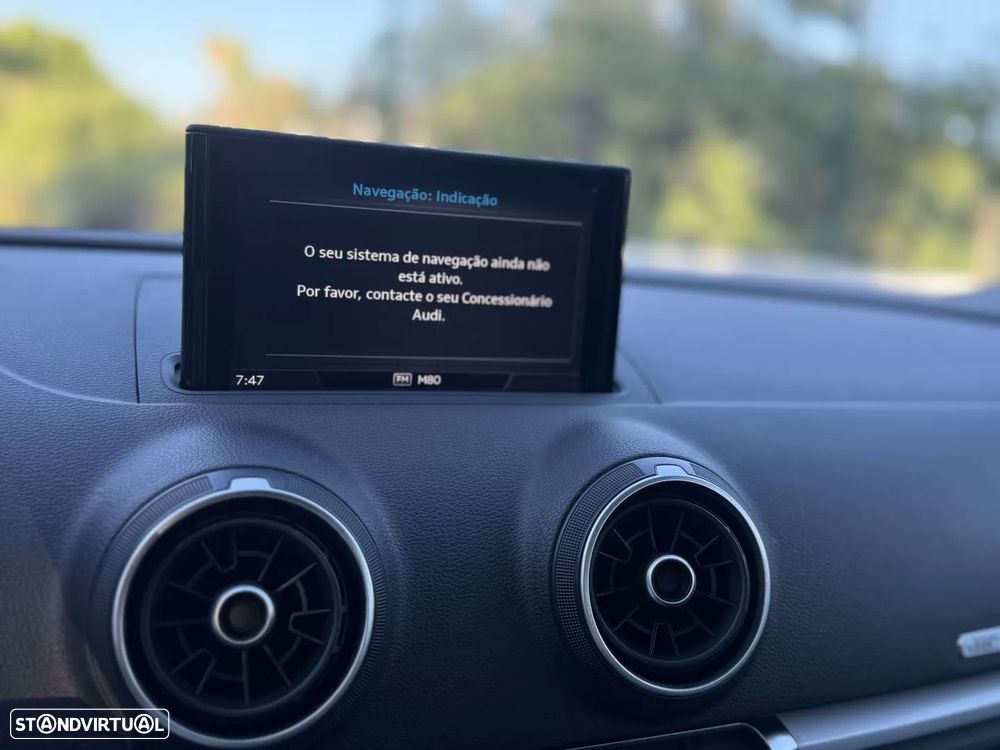 Audi A3 Sportback 1.6 TDI Sport — fotografia 13