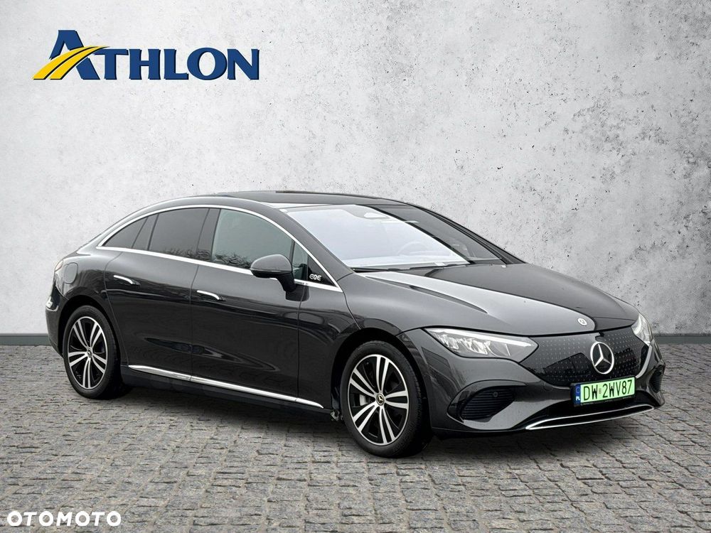 Mercedes-Benz EQE - 7