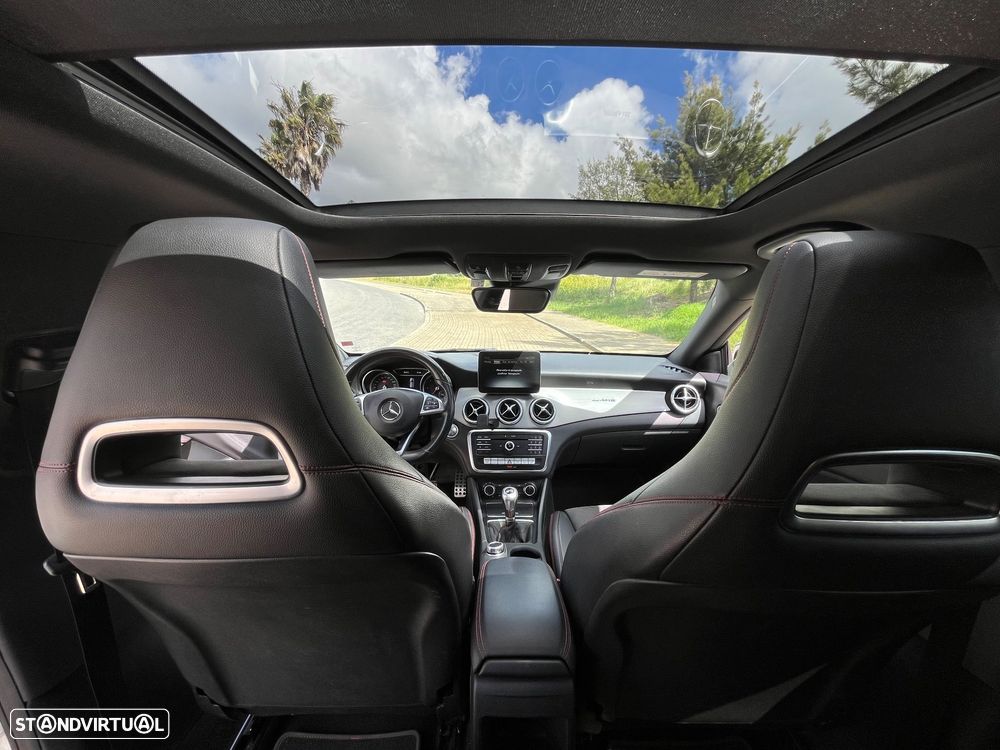 Mercedes-Benz CLA 180 d Shooting Brake AMG Line - 28