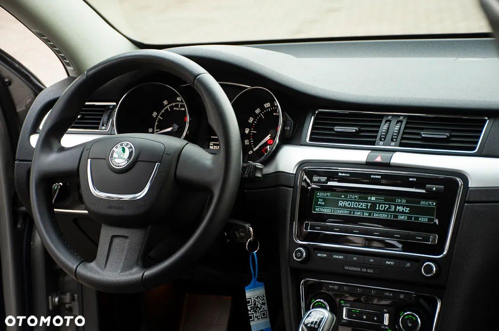 Skoda Superb 1.8 TSI Ambition - 19