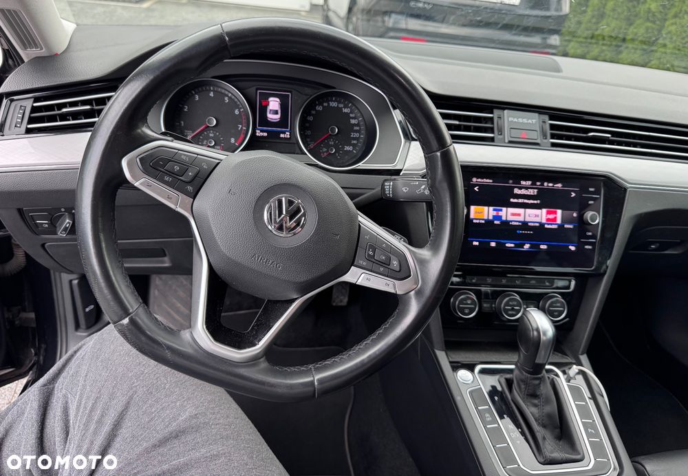 Volkswagen Passat 1.5 TSI EVO Business DSG - 10