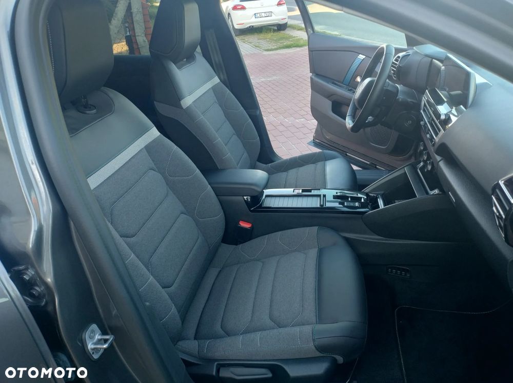 Citroën C4 e-C4 136 FEEL - 21