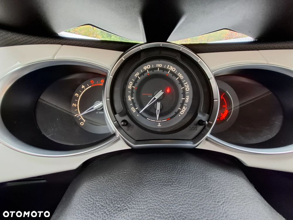 Citroën DS3 e-HDi 90 FAP Opera Blue - 9