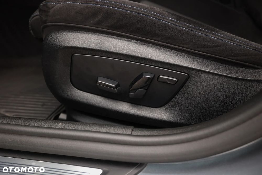 BMW Seria 5 520d M Sport Edition - 20