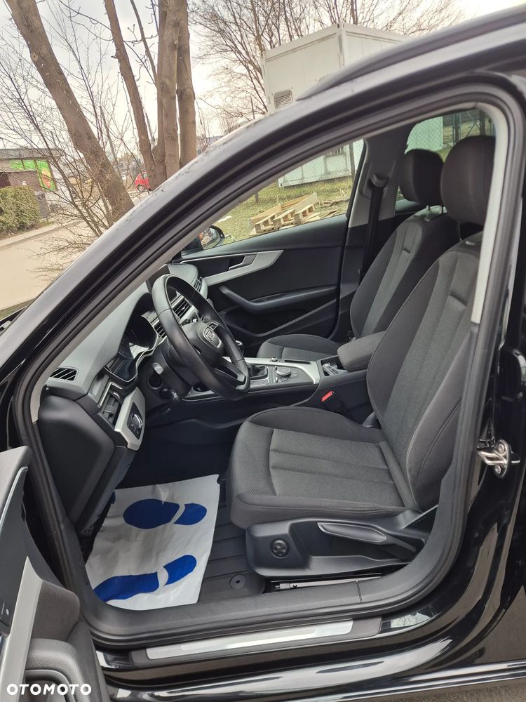 Audi A4 Avant 2.0 TDI - 11