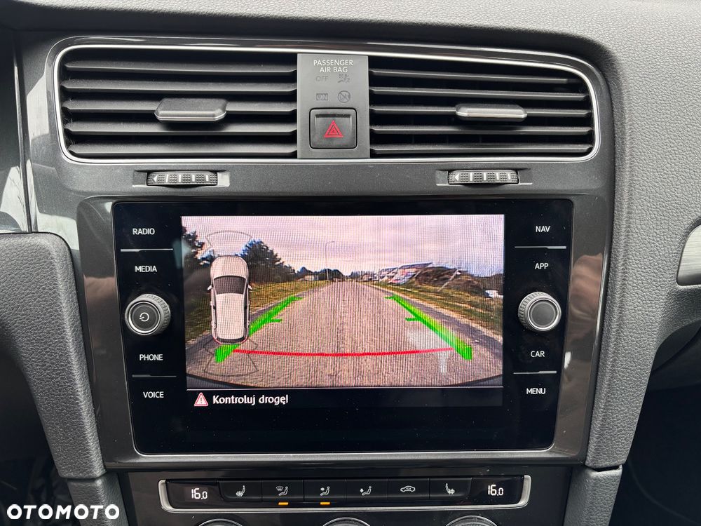 Volkswagen Golf 1.0 TSI OPF Comfortline - 28