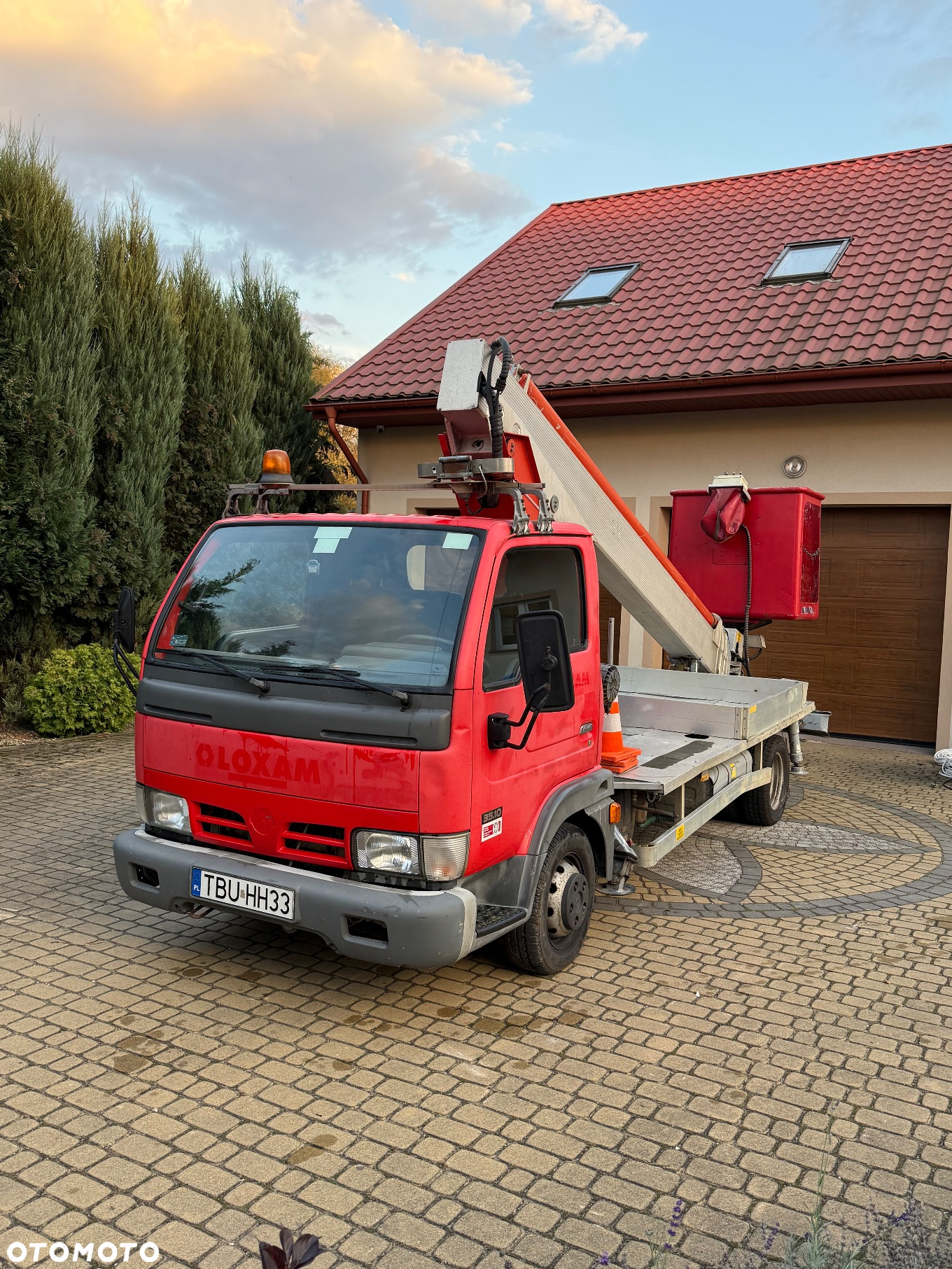 Nissan Cabstar Multitel EC20 - 9