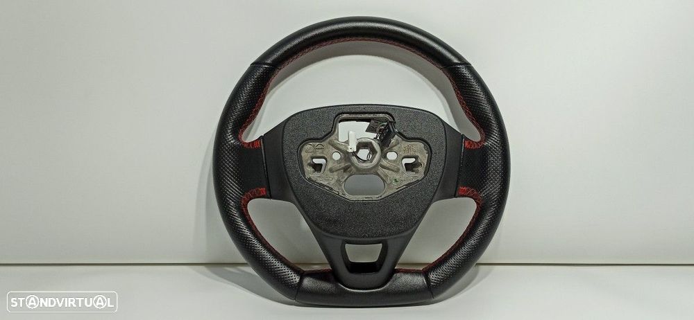 VOLANTE FORD FOCUS TURNIER ACTIVE - 2