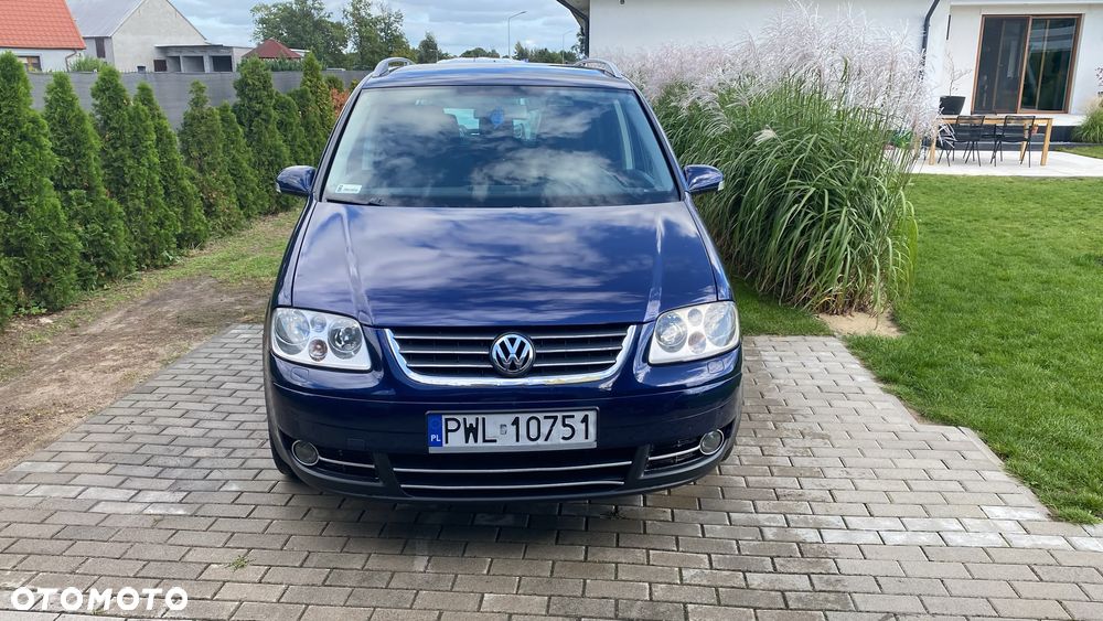 Volkswagen Touran 1.9 TDI Conceptline - 2