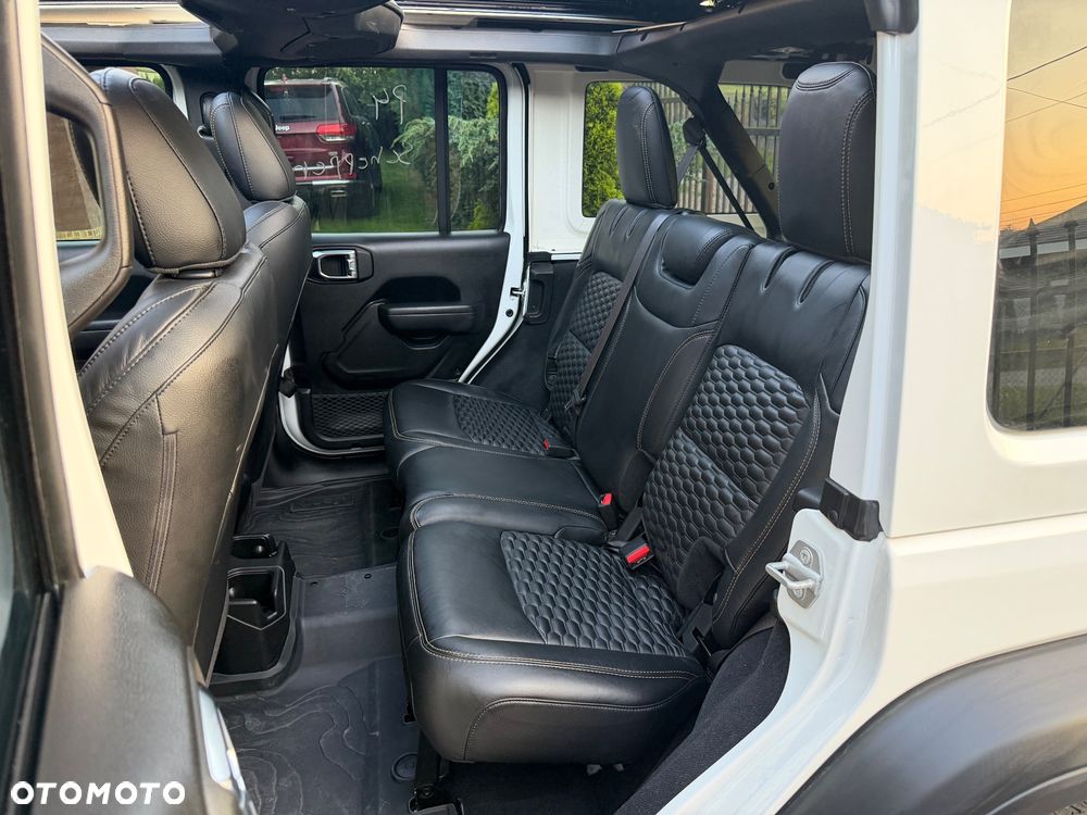 Jeep Wrangler 2.0 T-GDI Hardtop AWD Automatik Night Eagle - 25