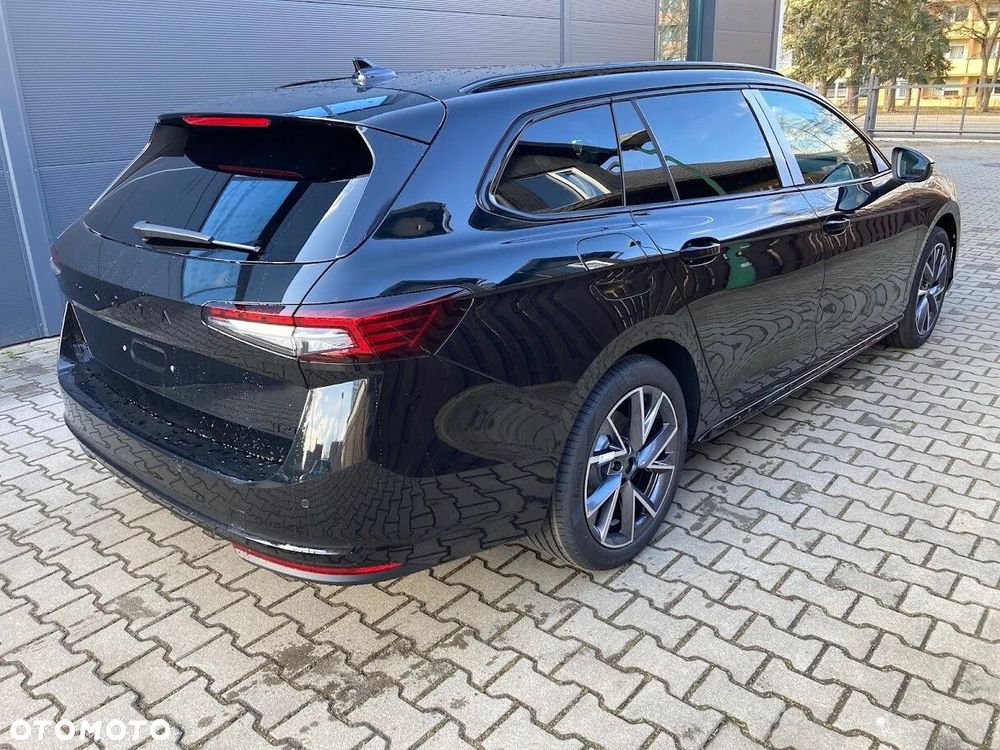 Skoda Superb 2.0 TDI SCR 4x4 Sportline DSG - 4