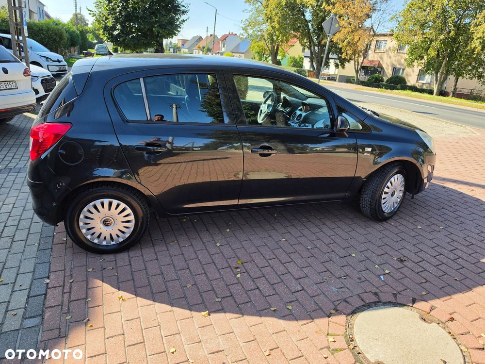 Opel Corsa 1.4 16V Navi - 2