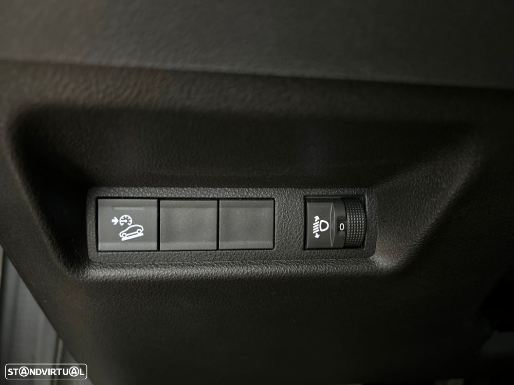 Jeep Avenger 1.2 GSE T3 Altitude - 34