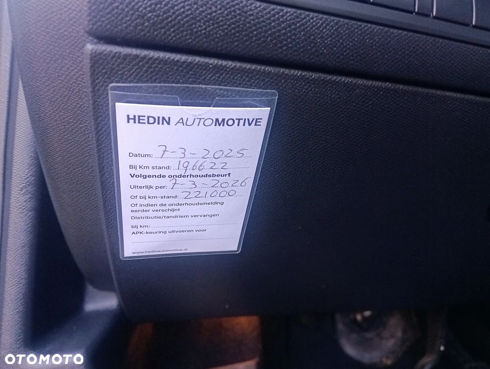 Peugeot 308 SW BlueHDi 120 EAT6 Stop & Start Allure - 34