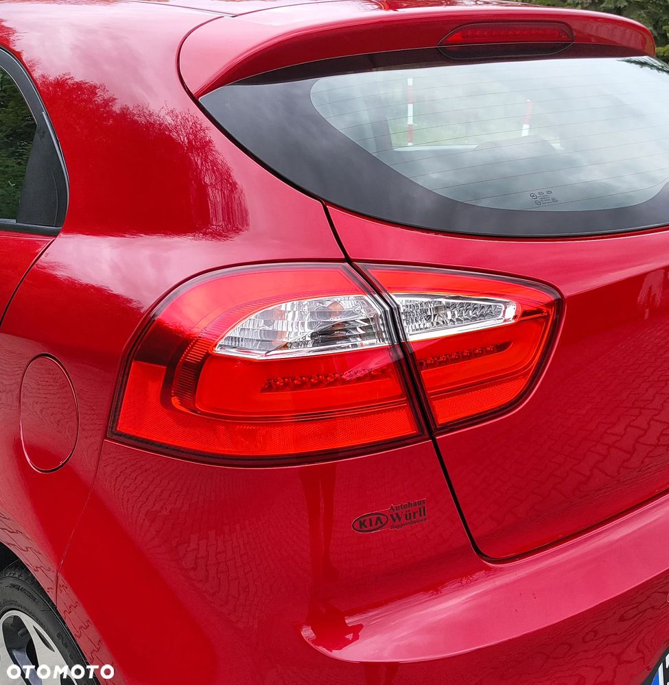 Kia Rio - 28