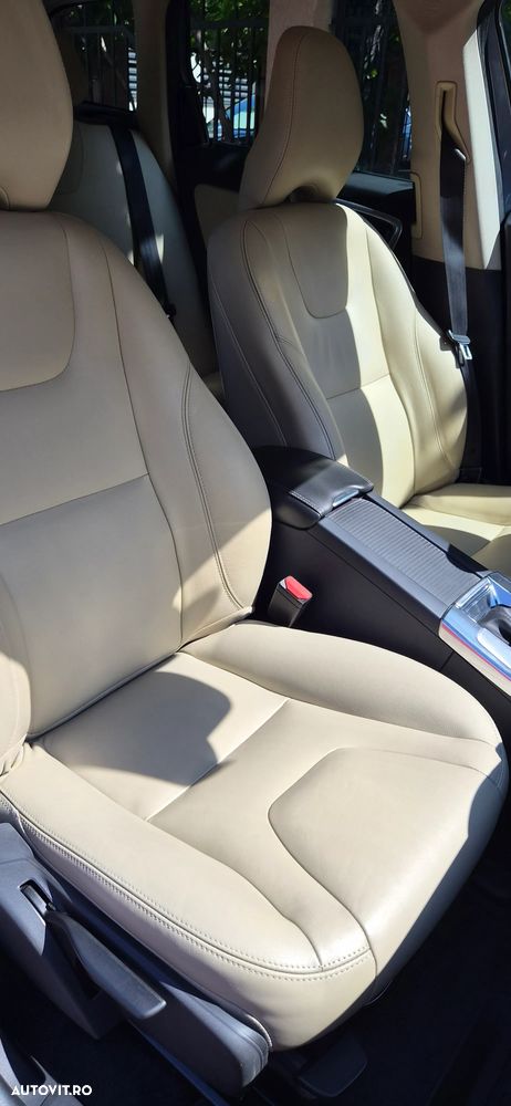 Volvo XC 60 D4 Inscription - 17