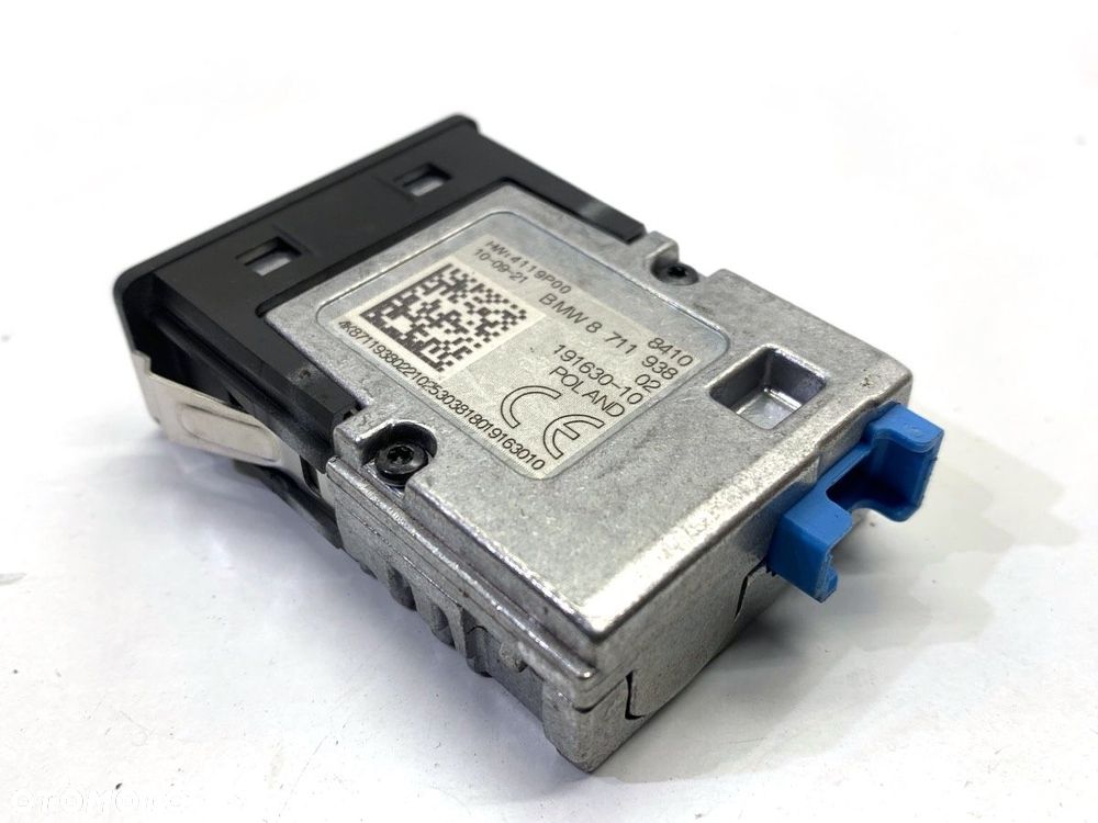 GNIAZDO USB  BMW 2 Gran Coupe (F44) 2019 - 2022 220 i 131 kW [178 KM] benzyna 2020 - 2022 8711938 - 2