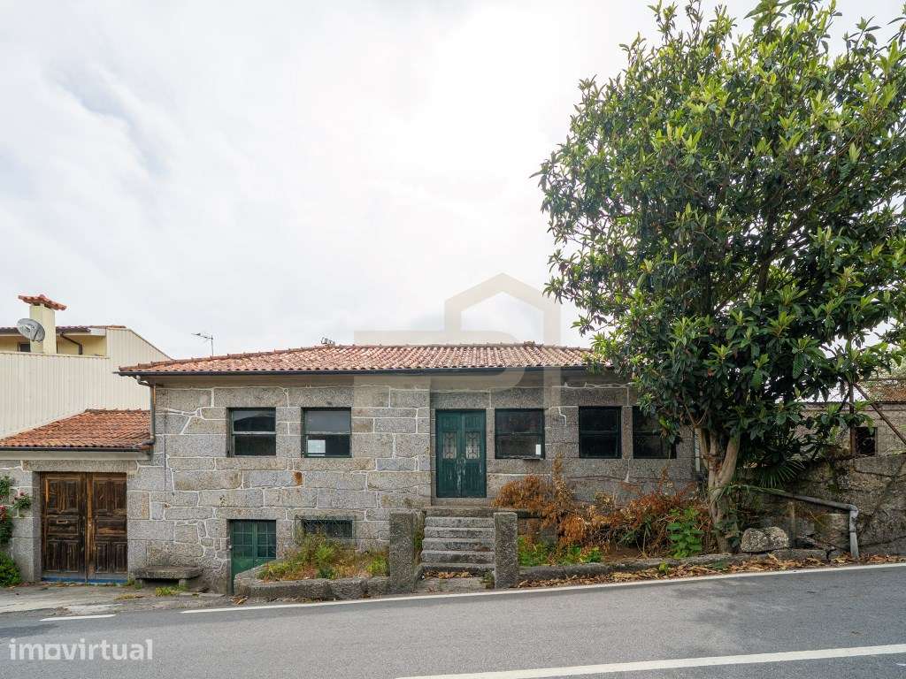 Moradia para Restauro em Lemenhe - Vila Nova de Famalicão - Grande imagem: 2/34