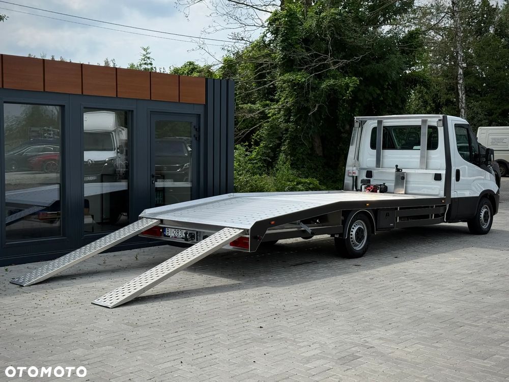 Iveco Daily 35S15 3.0 HPI 150KM / Autolaweta NOWY Najazd Aluminiowy / Wyciągarka + Poduszki Pneumatyczne / 2019 ROK PRODUKCJI / TYLKO 192.327KM PRZEBIEGU ! - 8