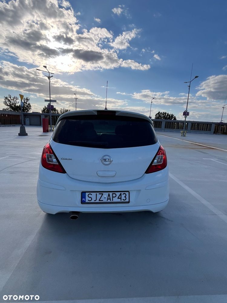 Opel Corsa 1.2 16V EcoFLEX Easytronic Color Elegance - 2
