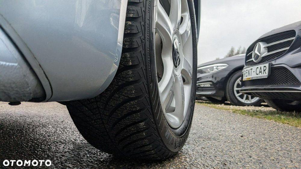 Volkswagen New Beetle - 35