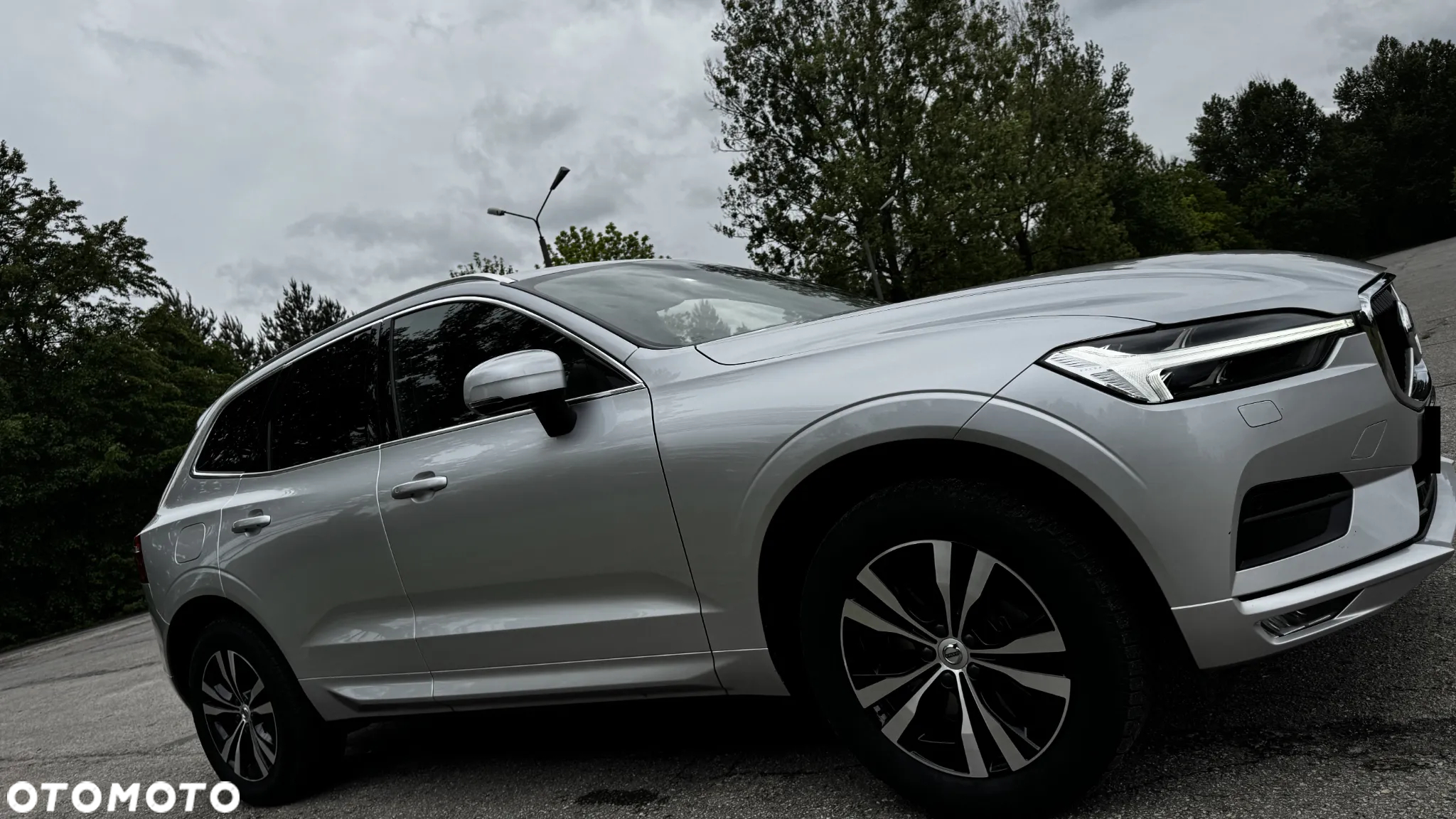 Volvo XC 60 B4 D Geartronic Momentum Pro - 11