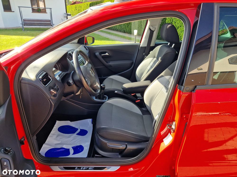 Volkswagen Polo 1.4 16V Highline - 11
