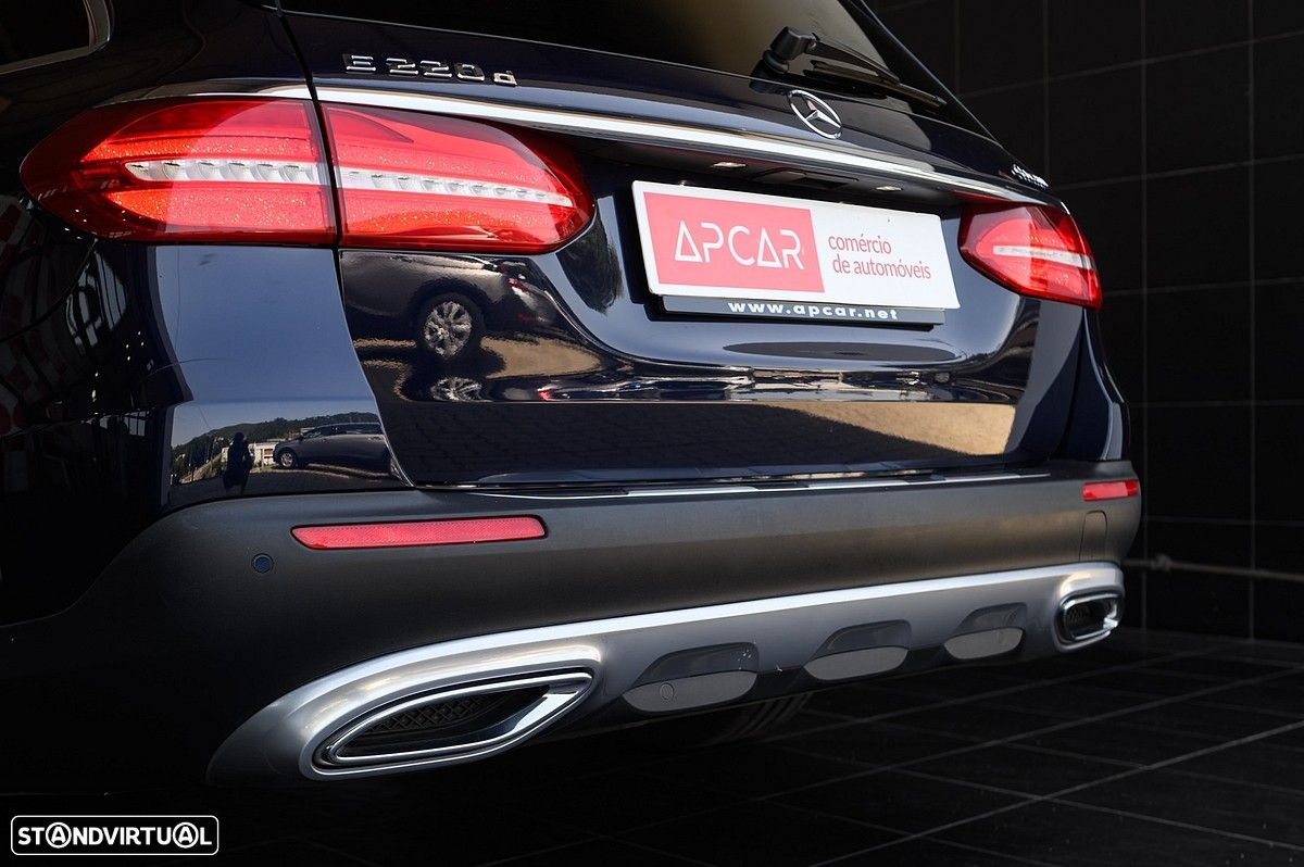 Mercedes-Benz E 220 d 4-Matic All Terrain Avantgarde - 14