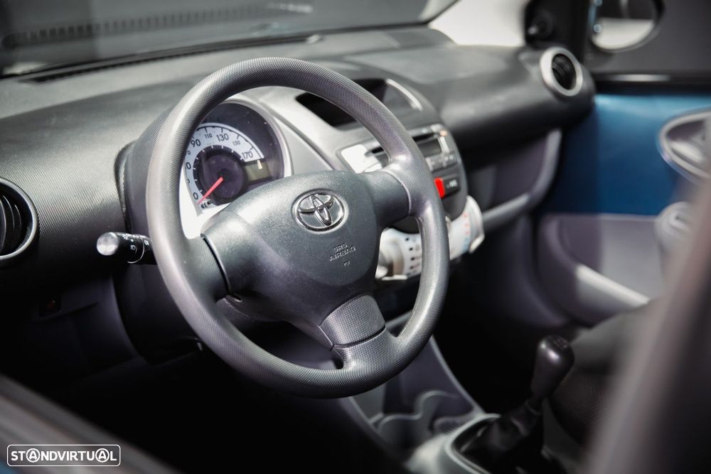 Toyota Aygo 1.0 - 11