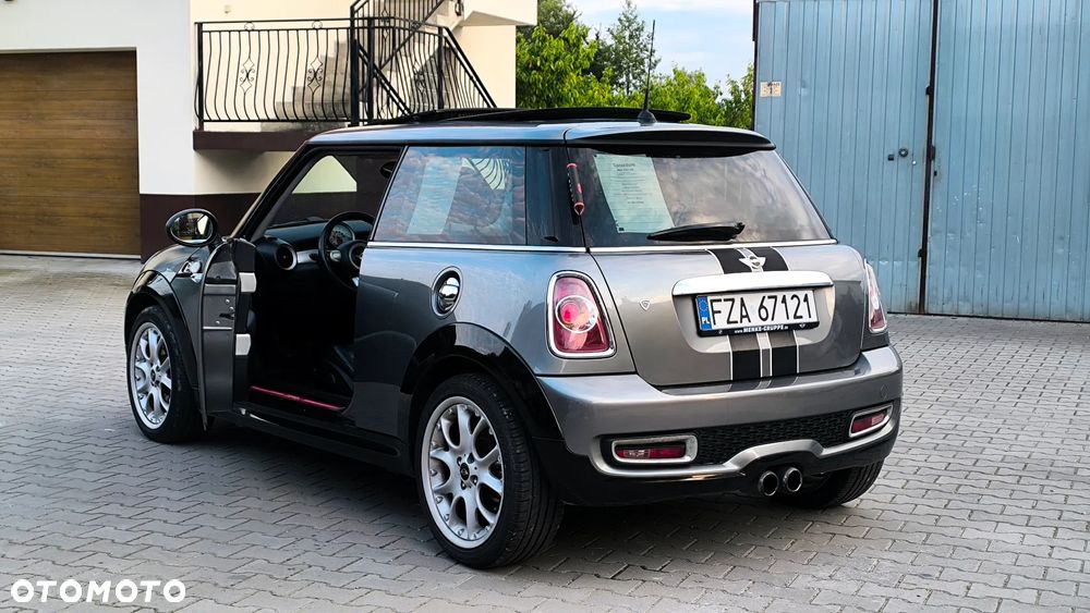 MINI ONE - 21