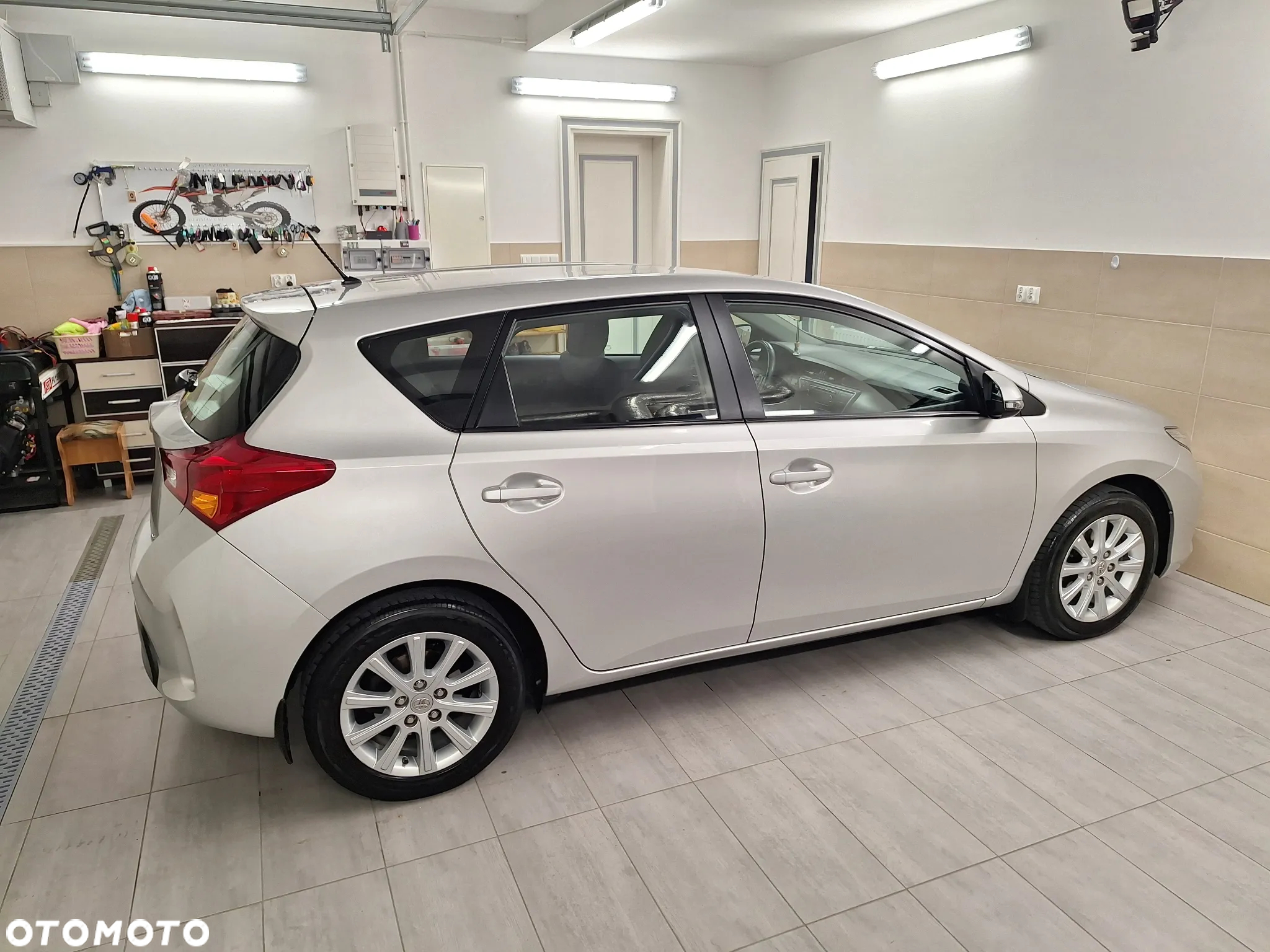 Toyota Auris 1.6 Valvematic Comfort - 14