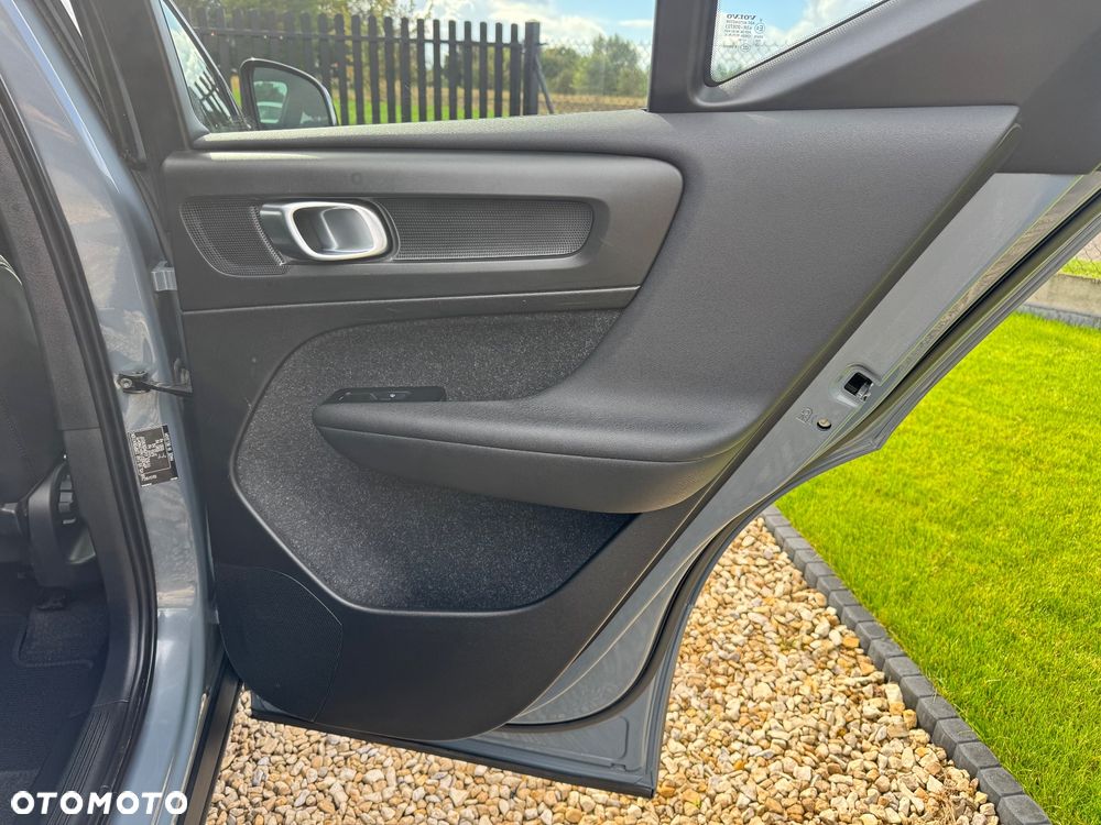 Volvo XC 40 T2 Core - 24