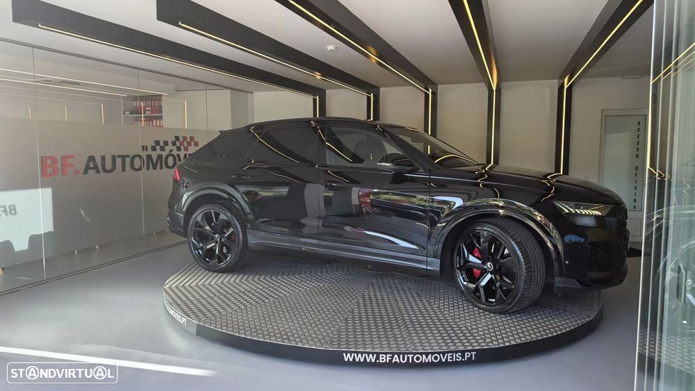 Audi RS Q8 4.0 TFSI quattro Tiptronic - 10