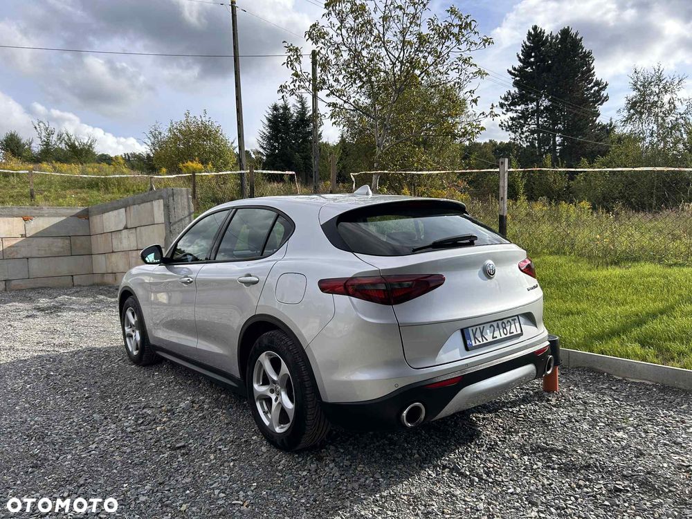 Alfa Romeo Stelvio 2.2 JTDM - 31