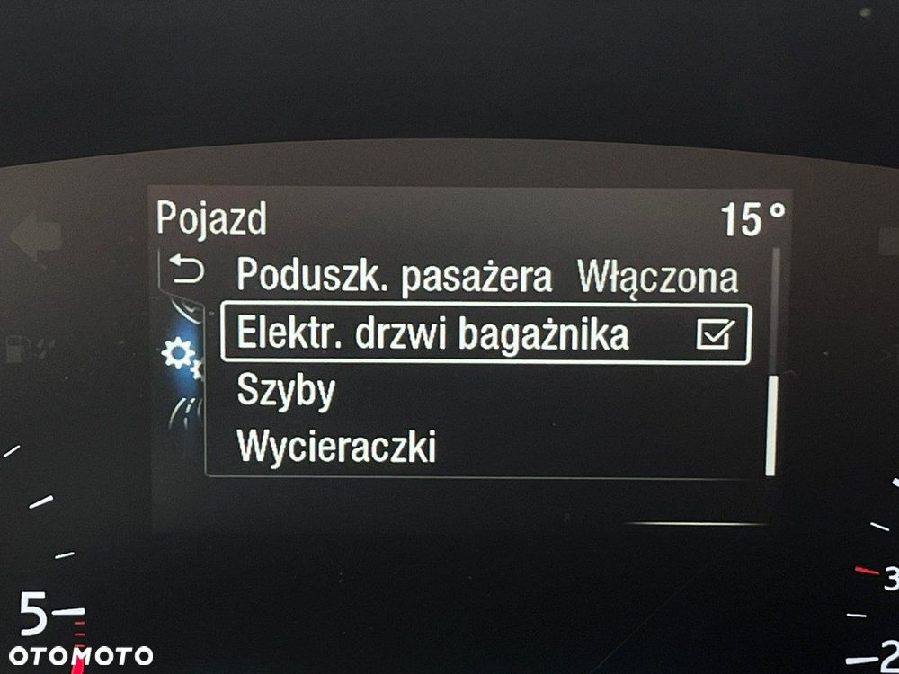 Ford Focus 1.5 EcoBlue Start-Stopp-System COOL&CONNECT - 22